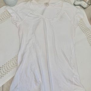 Calia by Carrie Underwood white oval neck. Sz.XS